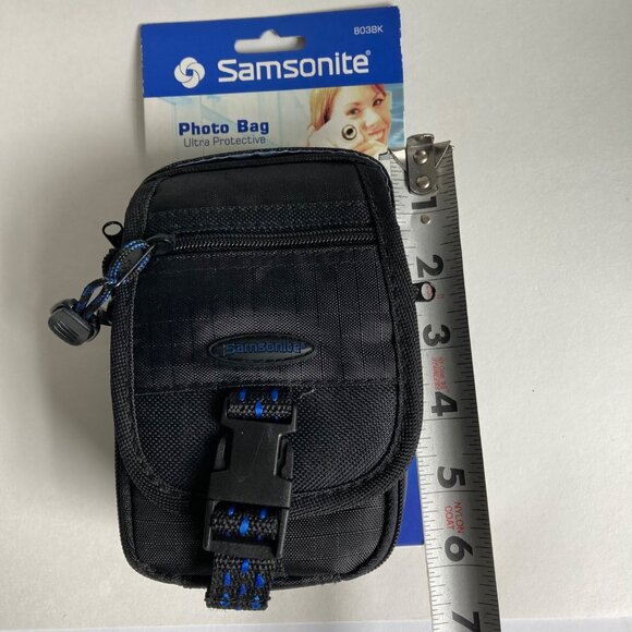 Samsonite 803BK Photo Bag 5-Pocket Small Camera Case w/ Shoulder Strap NEW! - Picture 2 of 6
